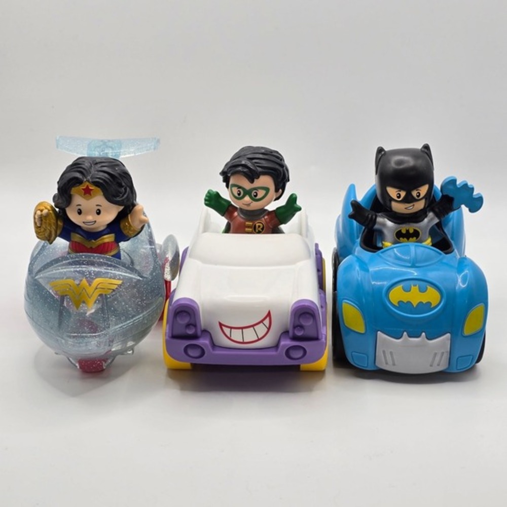 Mattel Little People DC Super Heroes Vehicle Set Batman Wonder Woman Robin